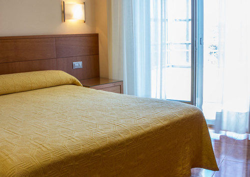 Hotel Mabu Ourense Eksteriør billede